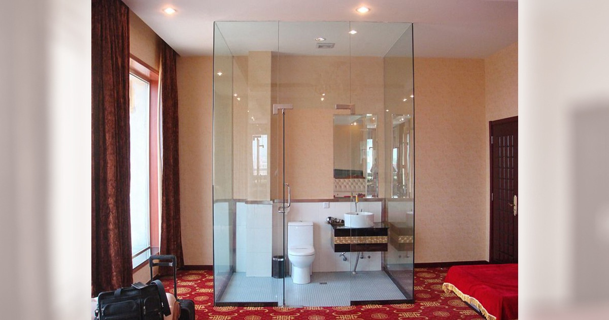19 Hotel Stays That Went a Little Sideways 19 Hotel Stays That Went a Little Sideways