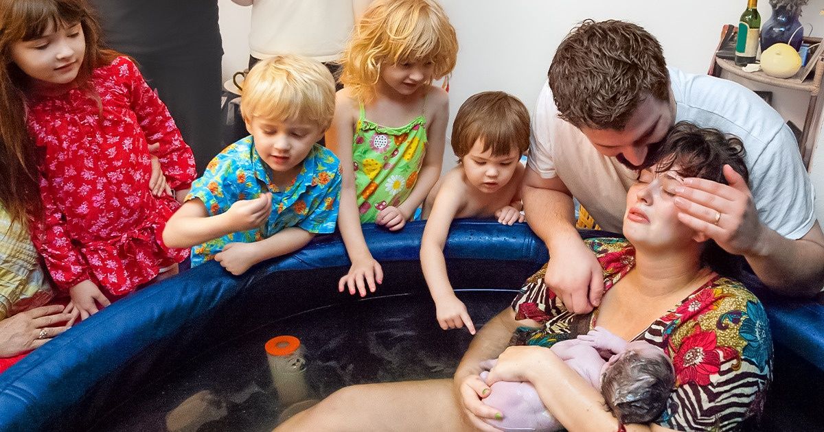 Why More Women Are Choosing to Give Birth at Home Why More Women Are Choosing to Give Birth at Home