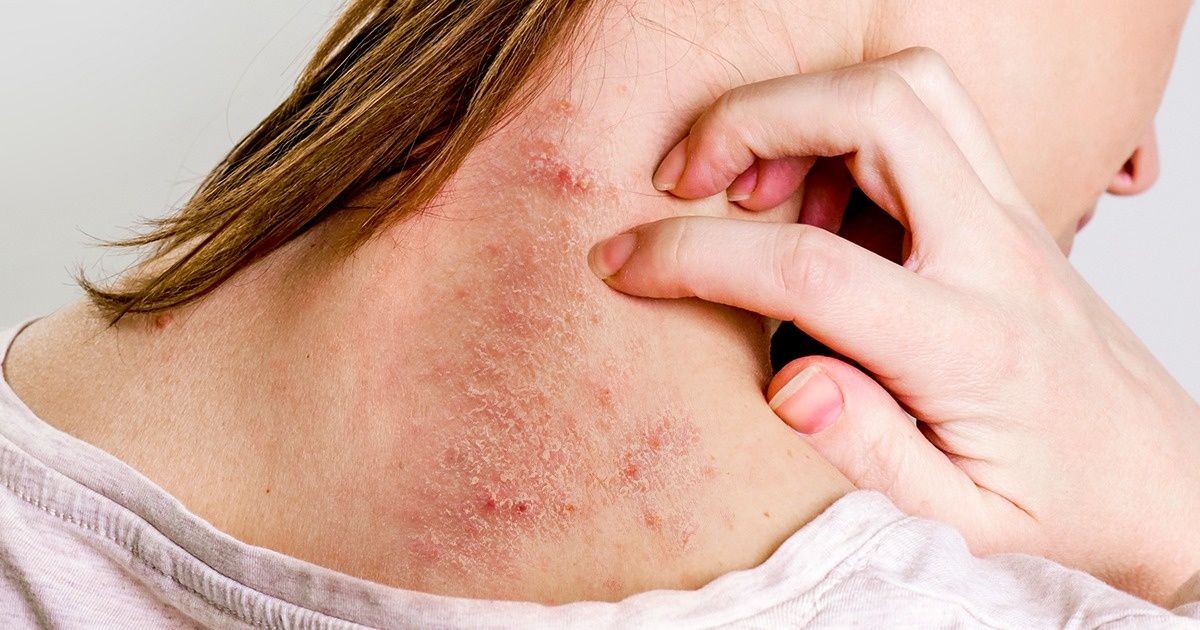 12 Popular Internet Beauty Tips That Can Seriously Hurt Your Health