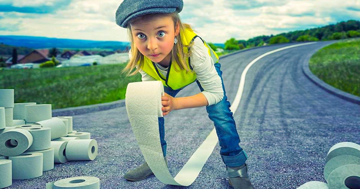 15 Photos From a Dad of Three Daughters Who Knows How to Make a Good Family Photo Shoot