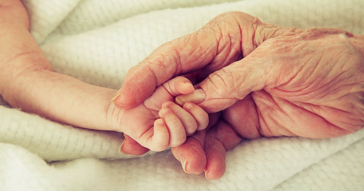 15 Photos That Are Filled With Family Love