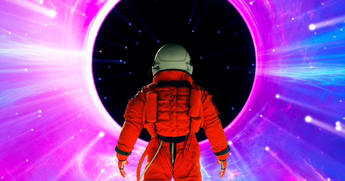 Journey to the Black Hole’s Center Journey to the Black Hole’s Center