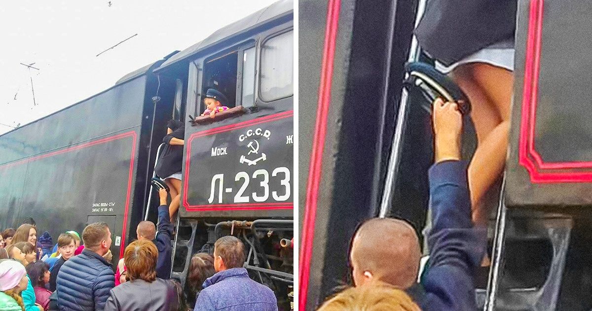 19 Photos Proving That Chivalry Still Exists 19 Photos Proving That Chivalry Still Exists