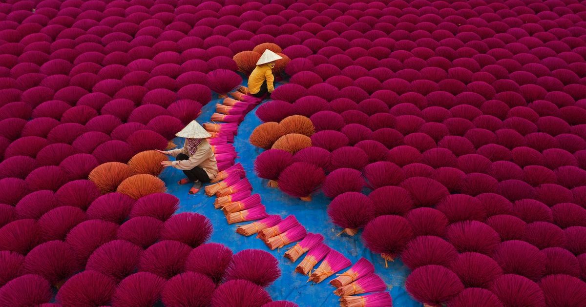 Photographers From Around the World Share What Authenticity Means to Them in 25 Photos Photographers From Around the World Share What Authenticity Means to Them in 25 Photos