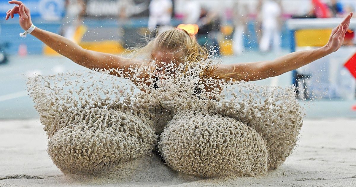 24 Unique Shots That Can Only Be Taken Once in a Lifetime