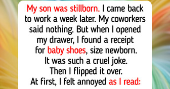 10 Moments When Compassion and Empathy Quietly Held Someone’s Grief