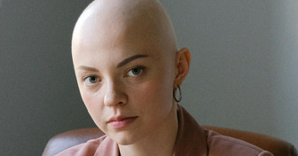 I’m a Cancer Survivor, and Here Are the First Symptoms I Didn’t Pay Attention To