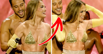 J.Lo Suffers Mid-Performance Wardrobe Malfunction, but Fans Only Focus on One Thing