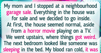 10+ Bizarre Things People Have Spotted Inside Someone’s Home