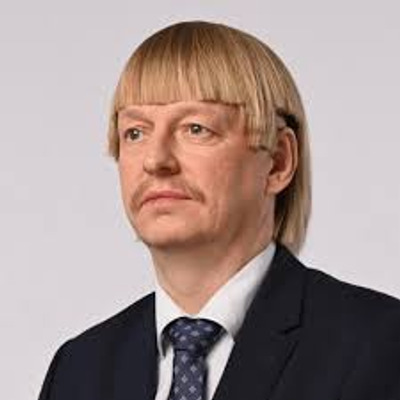 Comment with image on Bright Side