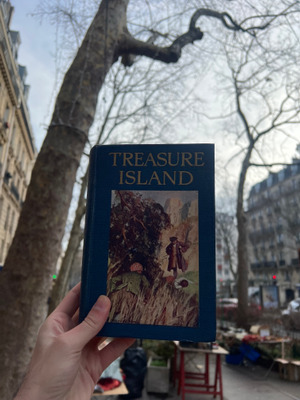 Comment with image on Bright Side