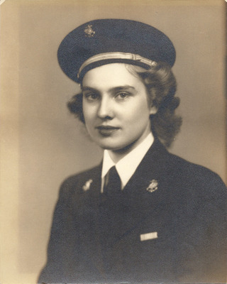 Comment with image on Bright Side