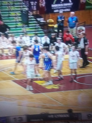 Comment with image on Bright Side