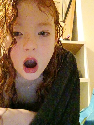 Comment with image on Bright Side