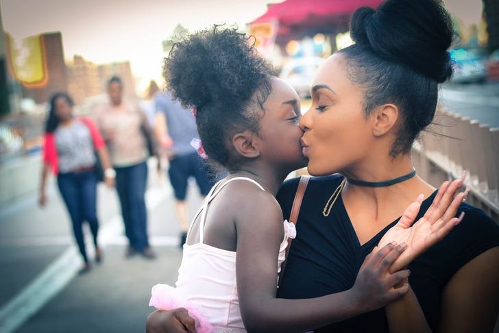 16 Things Men Like in Women More Than Good Looks