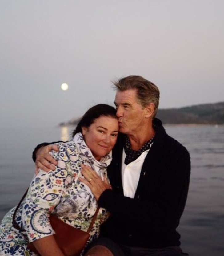Pierce Brosnan Responds to Trolls Who Criticized His Wife’s Weight and Shows Us What True Love Is
