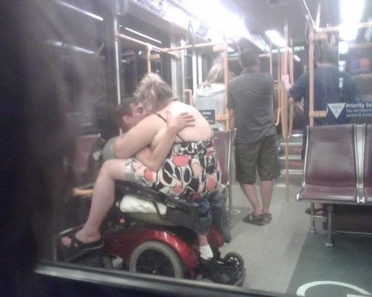 19 People Who Surprised Us With Their Ridiculous Choice of Transportation
