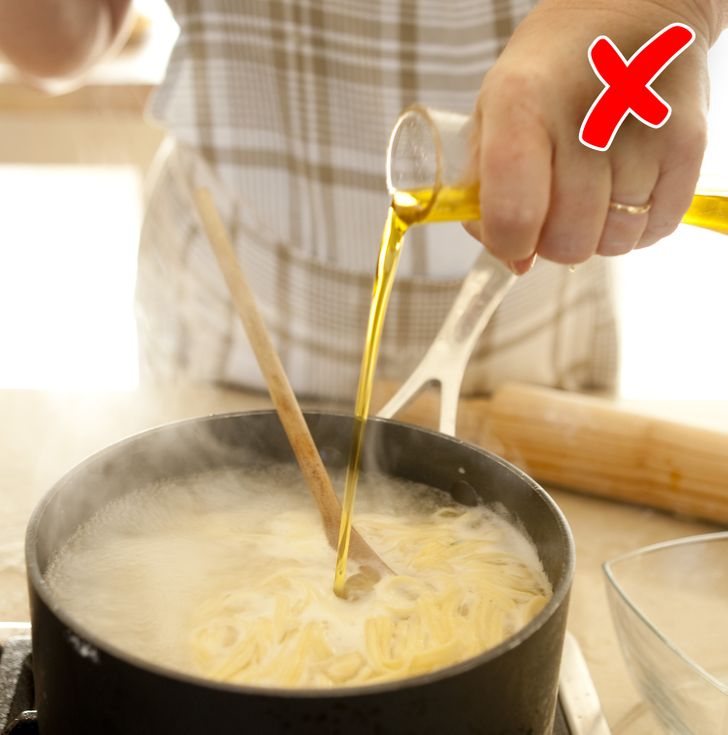 15 ข้อผิดพลาดในการทำอาหารที่สามารถทำลายอาหารมื้อค่ำของคุณได้ !