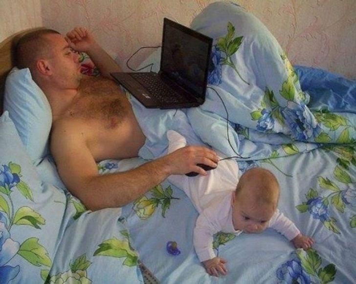 18 Hilarious Situations All Fathers Will Recognize