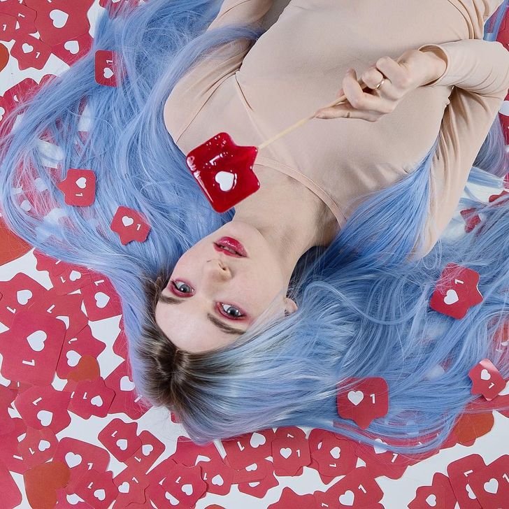 20+ Photos of a Young Blogger Proving That Modern Art Can Easily Do Without Photoshop (Warning: It Will Be Hard to Believe Your Eyes)