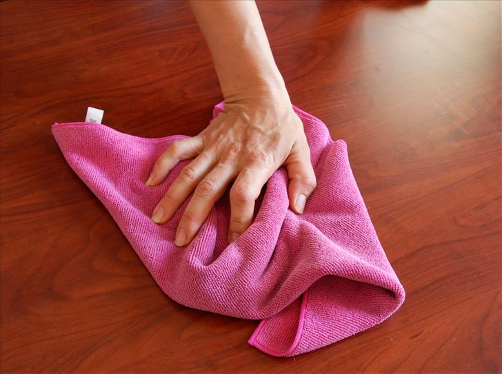 20 clever tricks to make house cleaning quick and easy