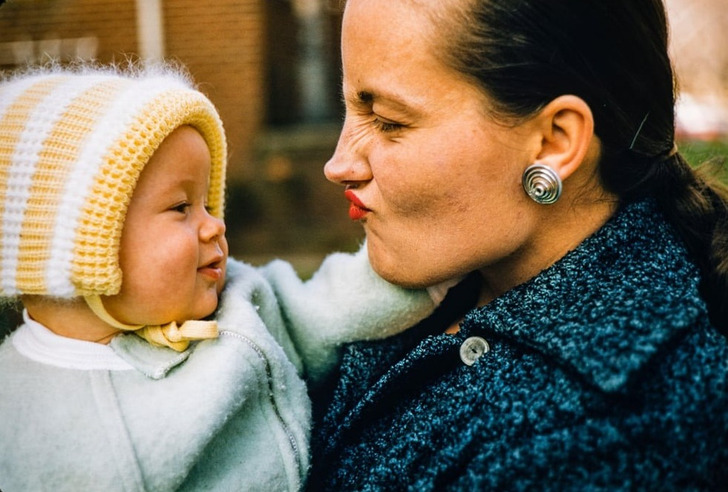 2369e1529abf3ab119a7a8d2fa 20+ Heartwarming Photos That Feel Like a Trip to Our Moms’ and Grandmas’ Childhood / Bright Side