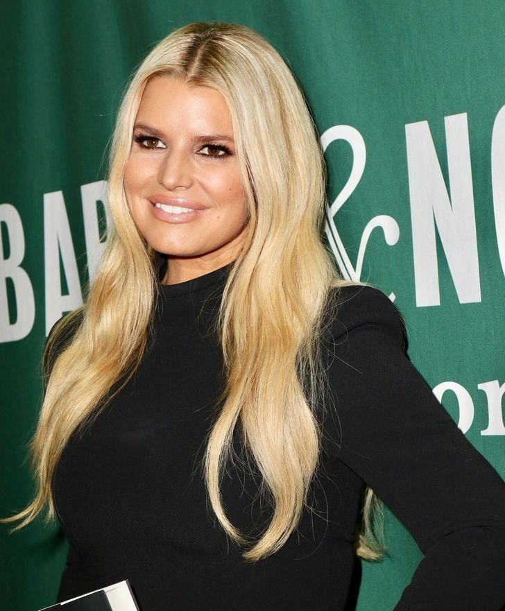 Jessica Simpson: news, photos, pregnant, baby, shows and more