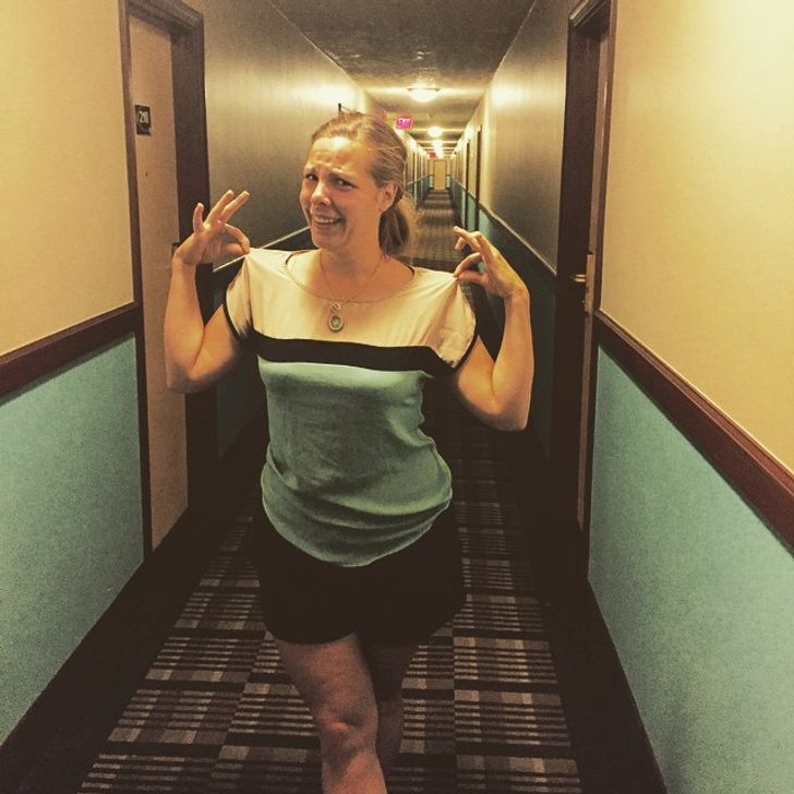 12 Hilarious Shots Taken at Exactly the Right Moment