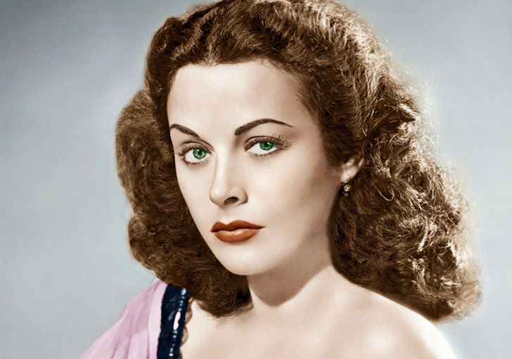 The Story of Hedy Lamarr, a Hollywood Actress Who Was Unlucky to Be So Beautiful