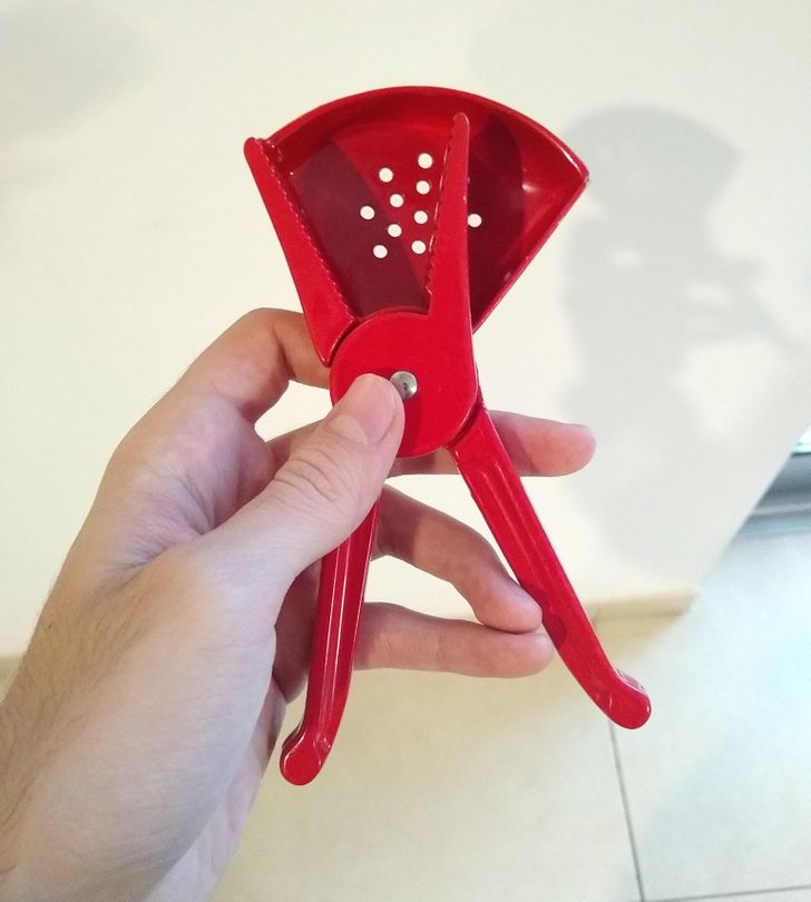18 Unusual Kitchen Tools We've Likely Never Seen Before / Bright Side