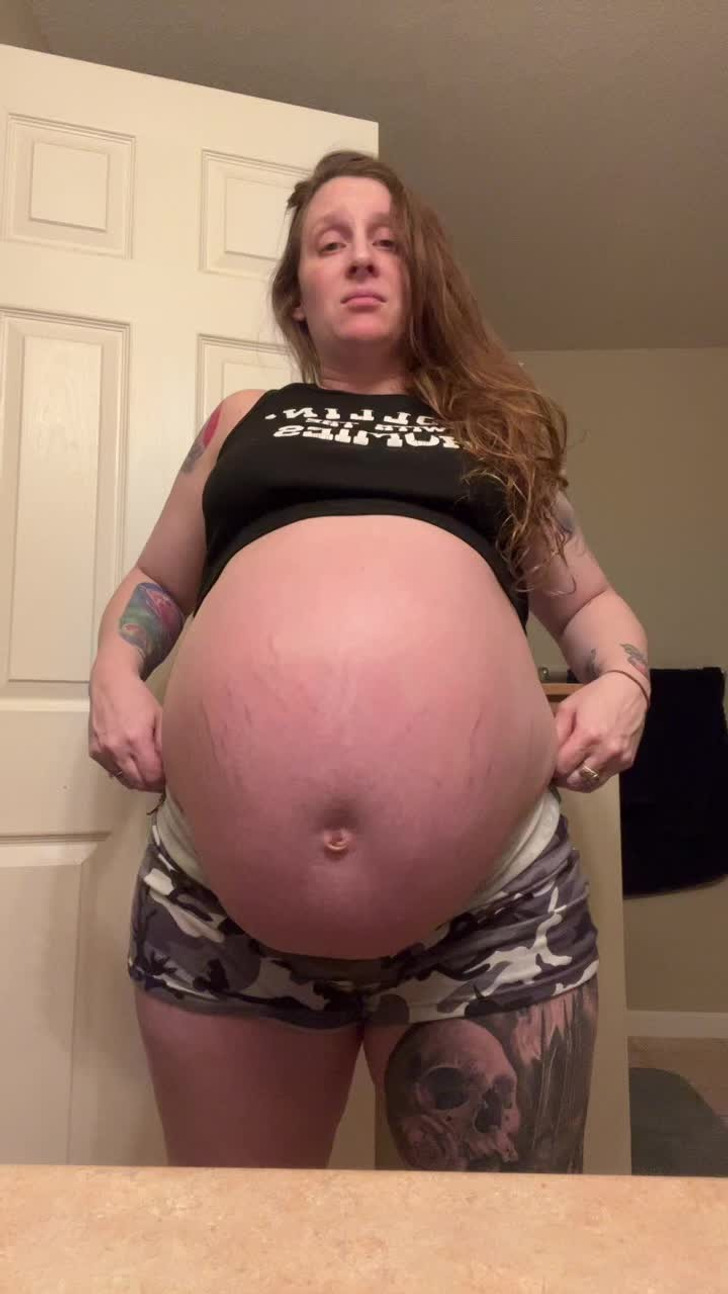 Mom's Huge Baby Bump Has People Guessing She's Having Eight Babies