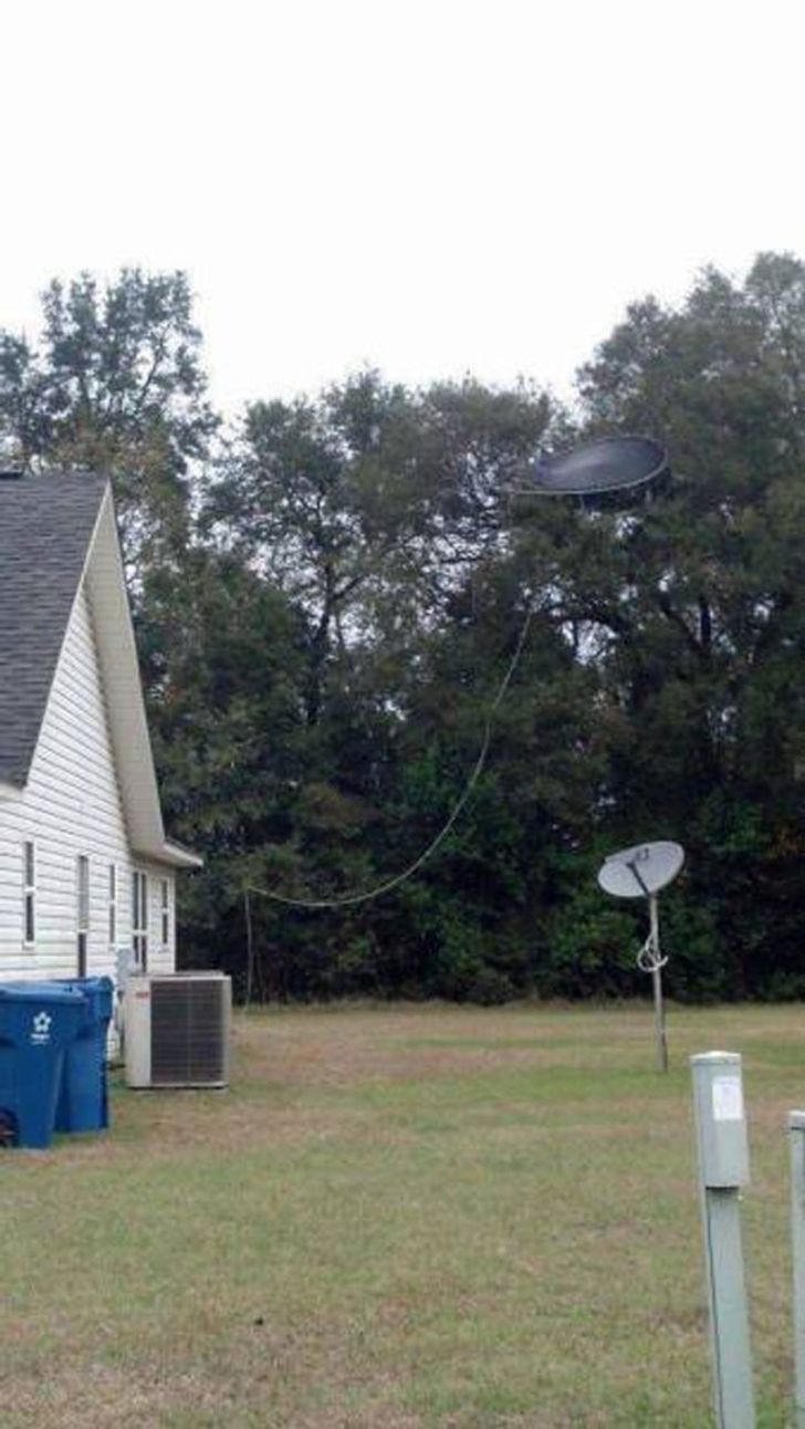 15 Pics Proving That the Wind Has a Sense of Humor