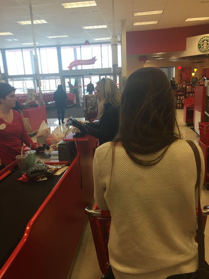 A married man was captivated by the woman of his dreams in a supermarket queue