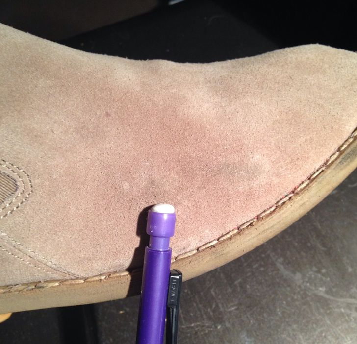21 Simple Tricks to Keep Your Clothes and Shoes in Perfect Condition