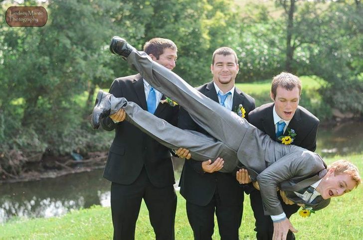 24 Cases Where a Wedding Photographer Captured Something Unexpected