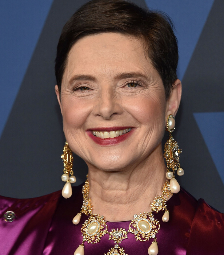 Isabella Rossellini, 70, Talks Aging “With Beauty” and Refusing Botox ...