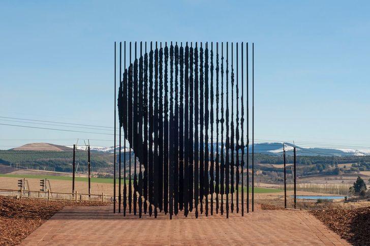 15 of the most unusual sculptures from around the world