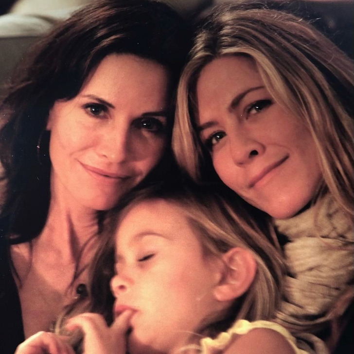 “You Know How Incredible She Is,” Jennifer Aniston Delights Fans With a Sweet Tribute to Courteney Cox