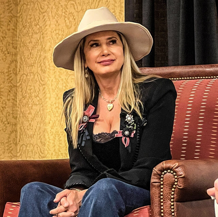 Mira Sorvino, May 2025