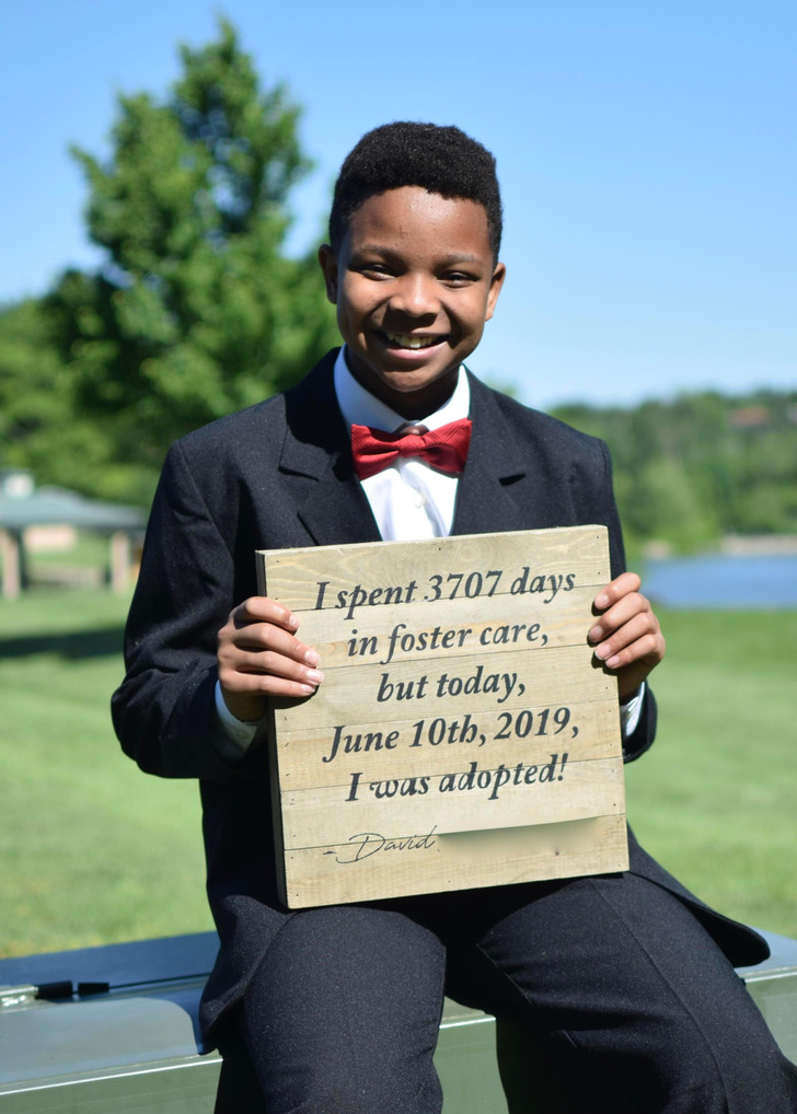 A Boy Who Spent 3,707 Days in Foster Care and Helped Design His Own Adoption Day Sign