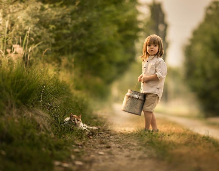 A Photographer Turns Her Kids’ Lives Into a Fairytale, and Her Shots Are So Cozy You Feel at Home