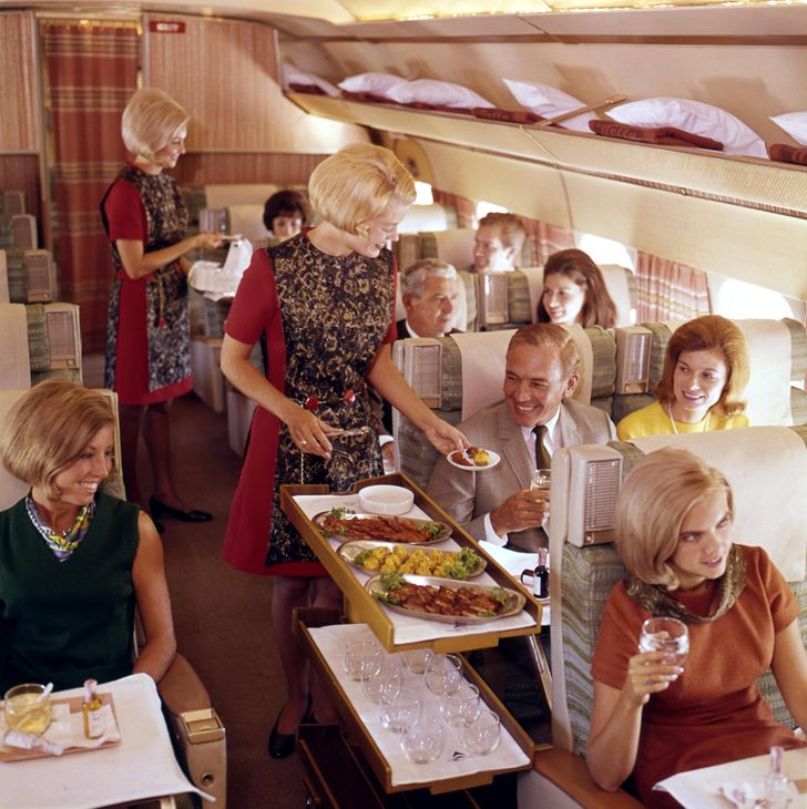 14Â Vintage Airline Photos That Can Make You Want toÂ GoÂ Back toÂ the Past