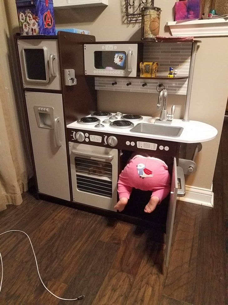 15+ Pics of Kids Whose Parents Don’t Know Whether to Laugh or Cry
