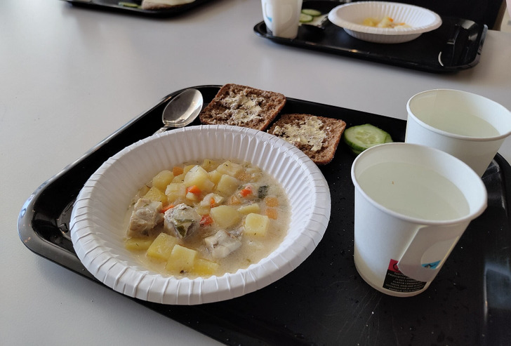 School lunch at Ylästö school, Vantaa, Finland, 2024: fish soup, rye bread and water