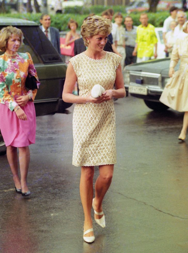 15+ Photos of Princess Diana’s Summer Fashion Style That Show How ...