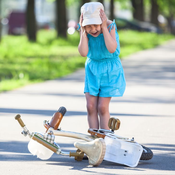 11 Harmful Things Parents Do to Their Kids Without Realizing It