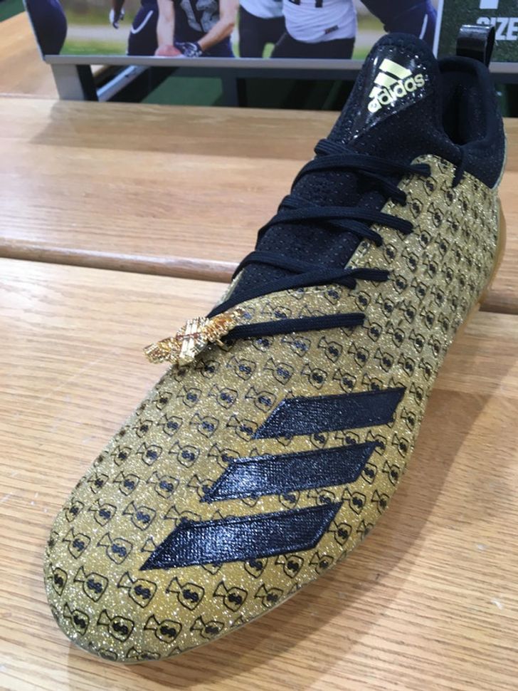 27 Crazy Photos That Rebelled Against Fashion