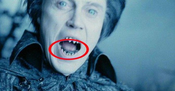 20 Unbelievably Obvious Movie Mistakes You Most Likely Missed