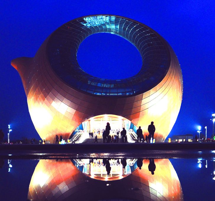 15 Architectural Masterpieces That Will Make You Wanna Rush and Check to See If They Are Real