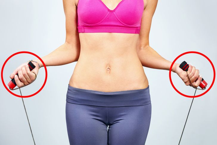 10 Exercises to Get Rid of Back and Armpit Fat in 20 Minutes